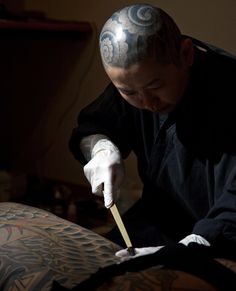 Любимица преступного клана Якудза: путь к мечте японского мастера тату Хожижень Культура и искусство
